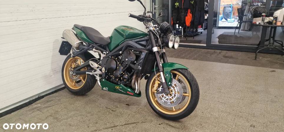 Triumph Speed Triple - 12