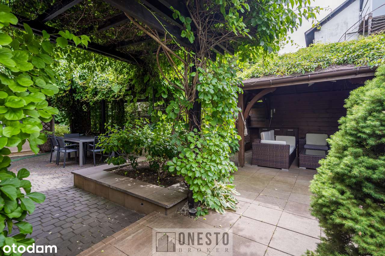 Dom 5 sypialni 2 łazienki kominek +  sala kinowa! blisko Centrum-16