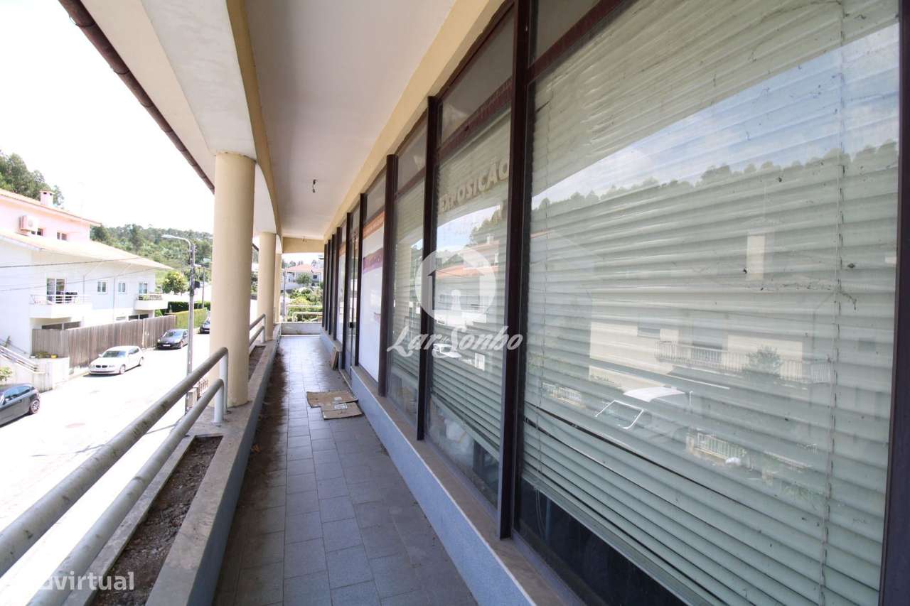 Prédio para comercio e industria com 780m2 em Arnoso Sta Maria - Grande imagem: 5/8