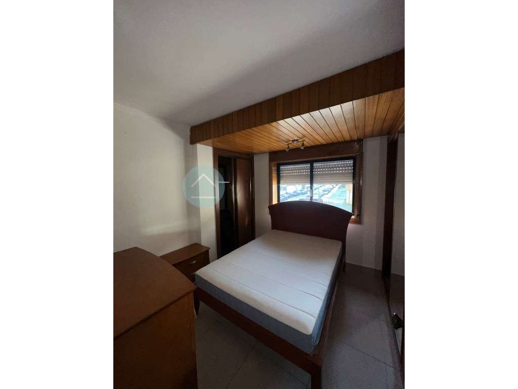 T1 - Rua Dr. Eduardo Santos Silva, Junto às Faculdades-8