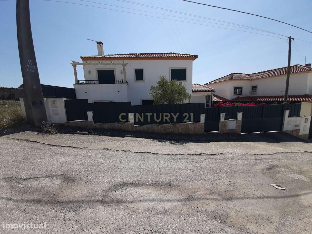 Moradia  T3 na  Lourinhã com Piscina  Garagem e Churrasqueira - Grande imagem: 3/56