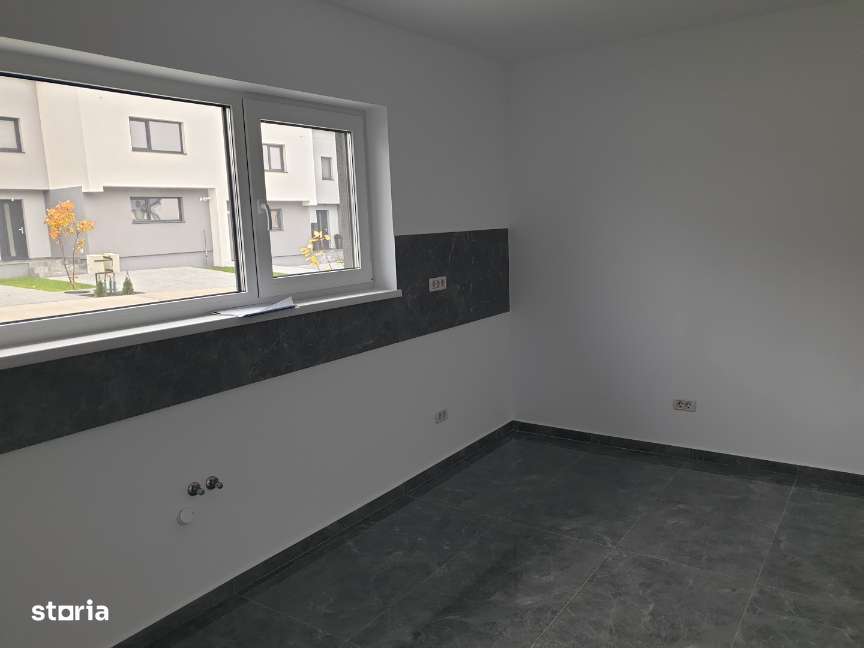 IASI - Valea Lupului - Casa cu 5 camere parter + etaj - INTABULATA-10