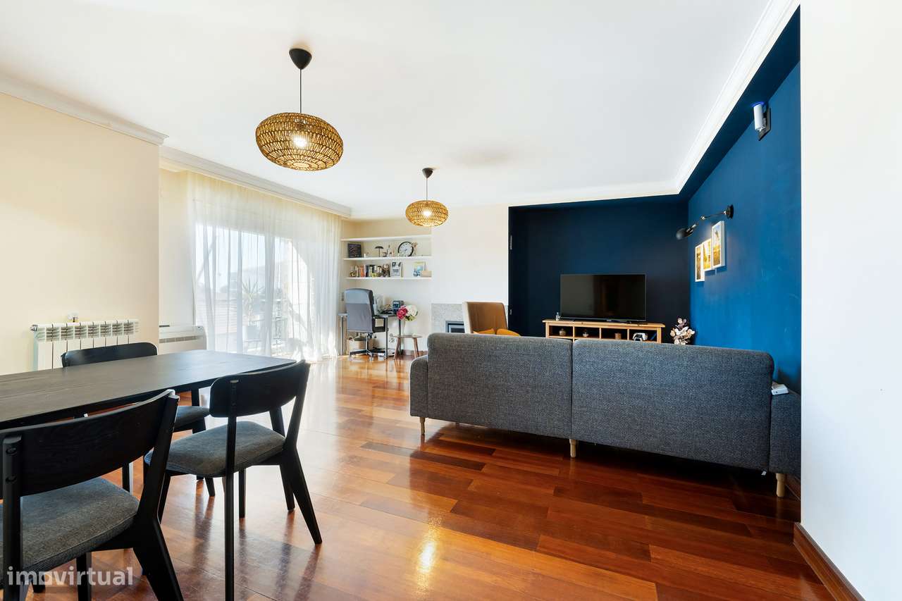 Apartamento t3 à venda na Rua Dom António Barroso, 268-1