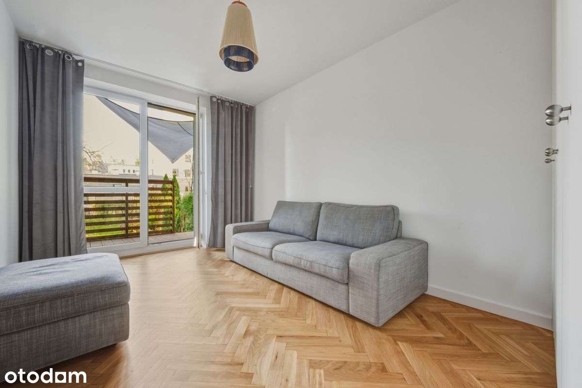 Dwa pokoje  z ogródkiem  - Nowe do wprowadzenia-4