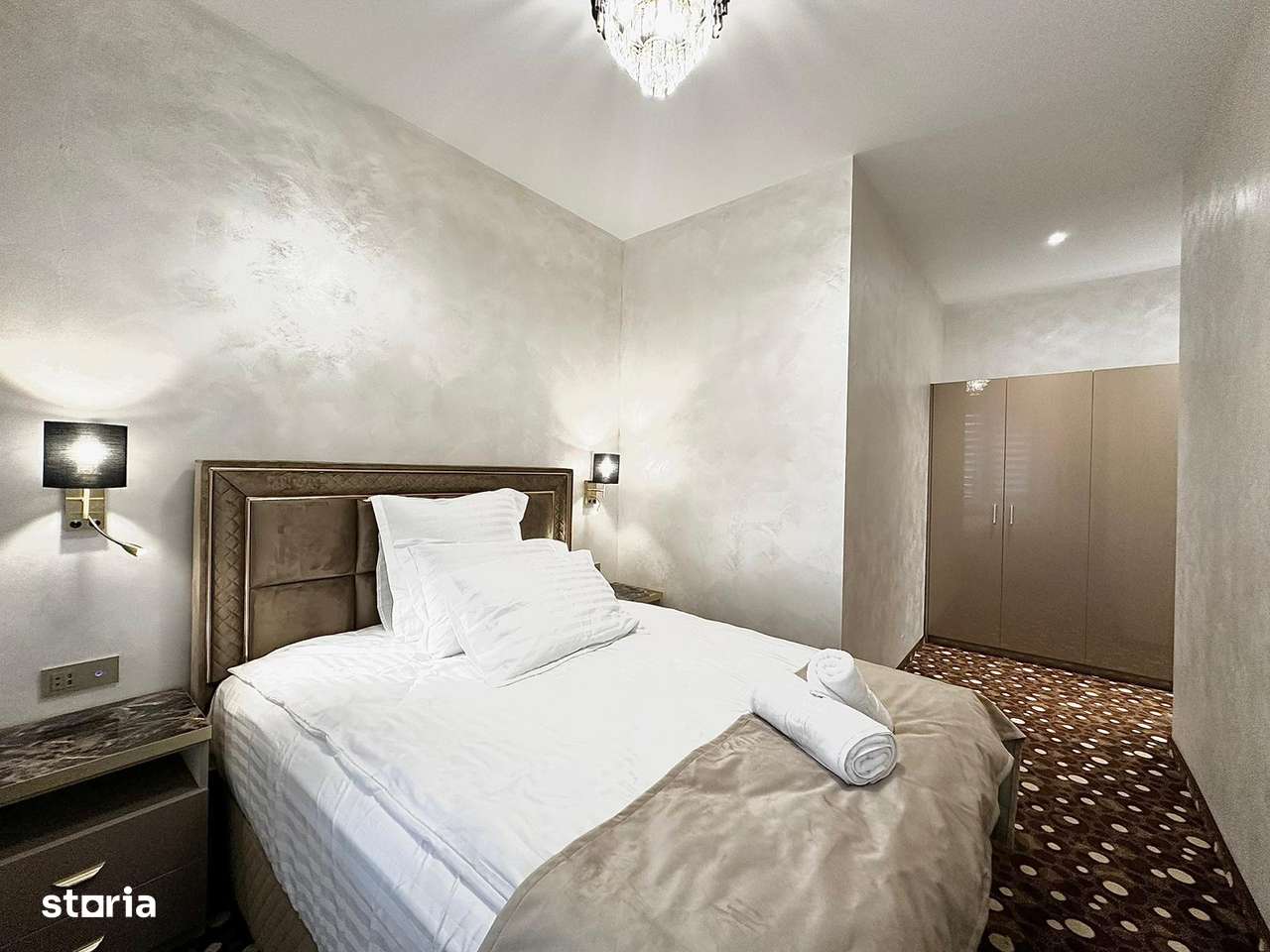 Apartament 3 camere cu parcare subterana-Isaran Residence-Coresi - Imagine principală: 4/10