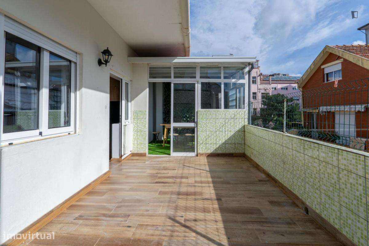 Cama - localizado em Santo Ildefonso Porto - Grande imagem: 2/6