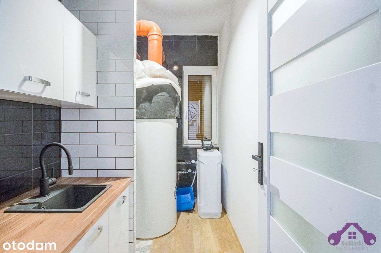 Rezydencjonalny bliźniak na granicy Poznania-9