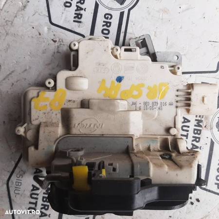 Broasca dreapta spate, Audi A4 (8EC, B7) 8E0839016AA - 2