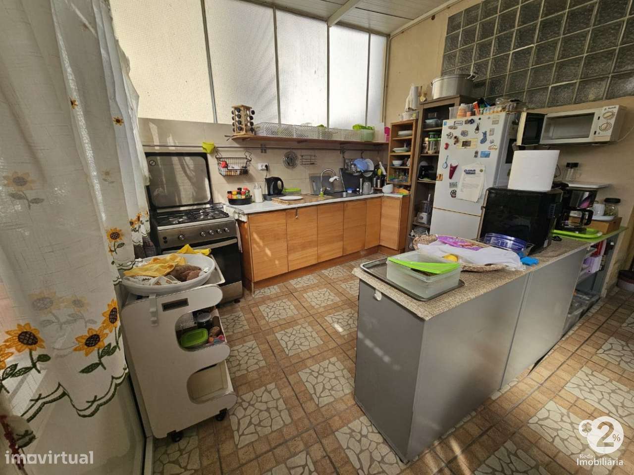 Prédio em propriedade total na Rua Costa Cabral - Porto-18