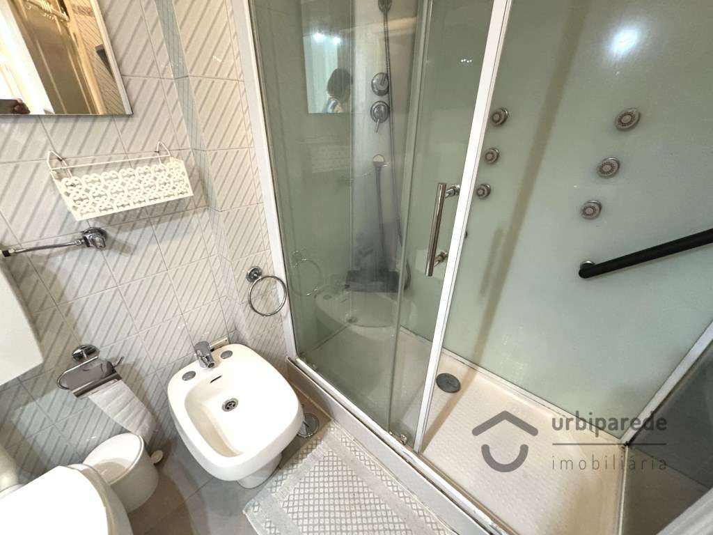 Apartamento T3 nas Areias, São João do Estoril-24
