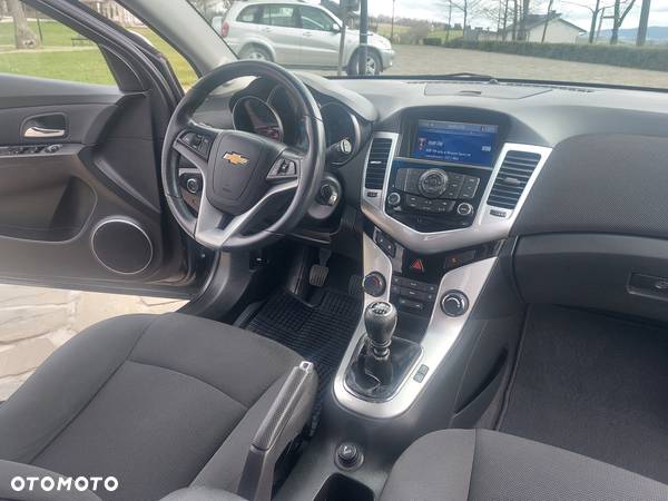 Chevrolet Cruze 1.4T LT+ - 19