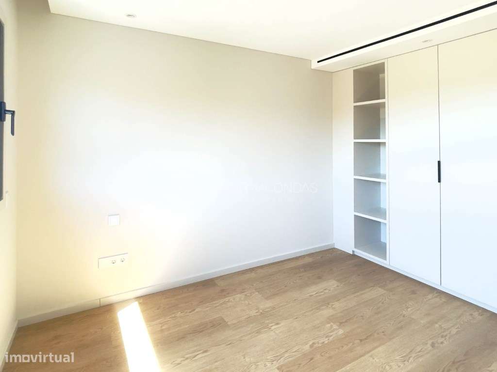 Apartamento T4 em Fermentões - Guimarães. Excelente oportunidade.-9