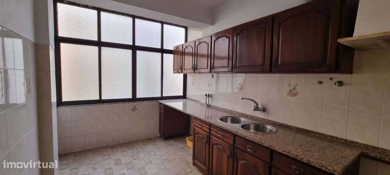 Apartamento, 61 m², Barreiro e Lavradio - Grande imagem: 2/14