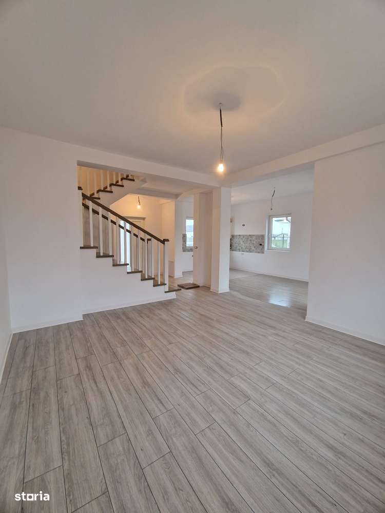 PROPRIETAR! Duplex Remetea Bucovat P+M Pret 104.9000 Euro-1