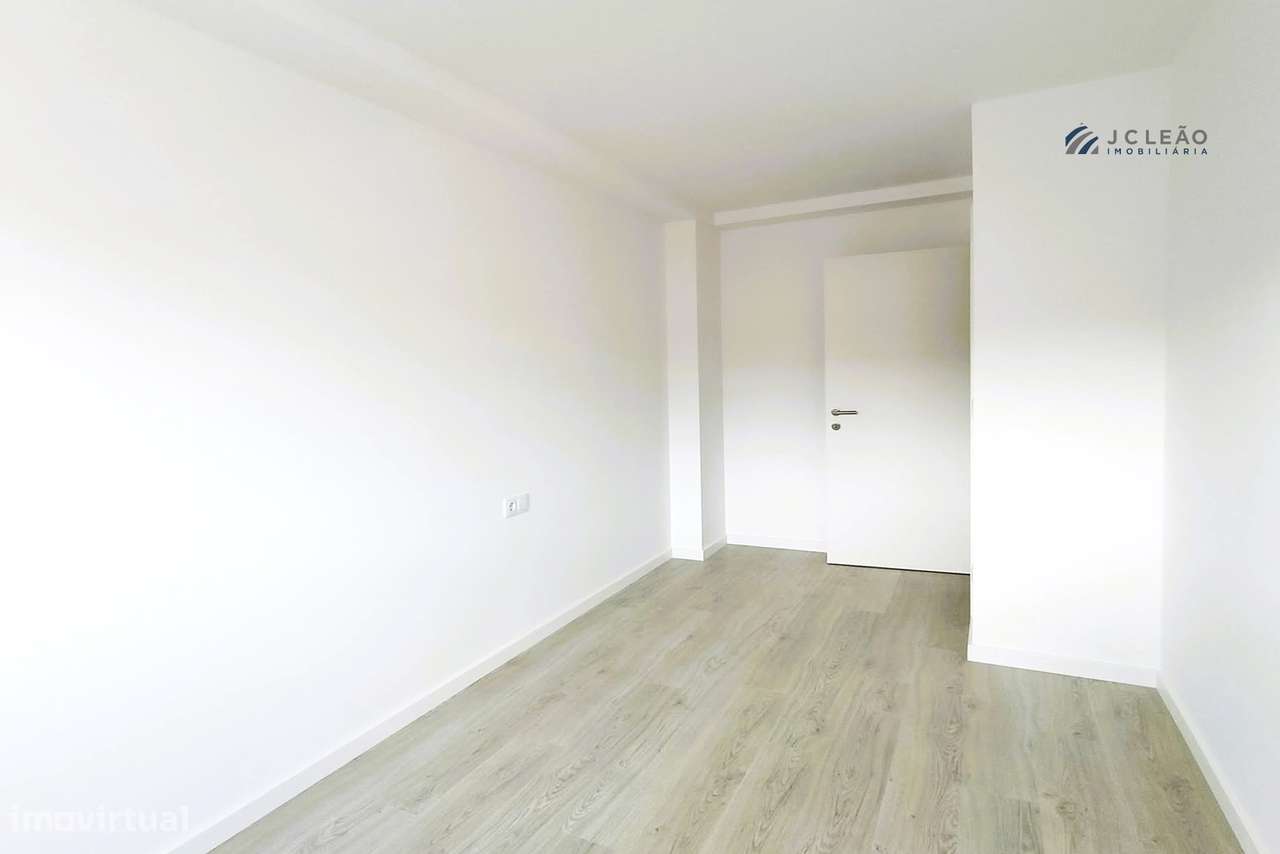 Apartamento T2 Venda em Aradas,Aveiro - Grande imagem: 5/10