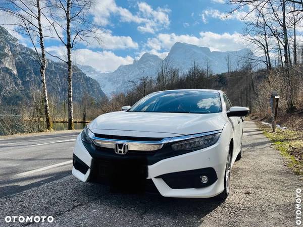 Honda Civic 1.5 i-VTEC Turbo CVT Sport - 2