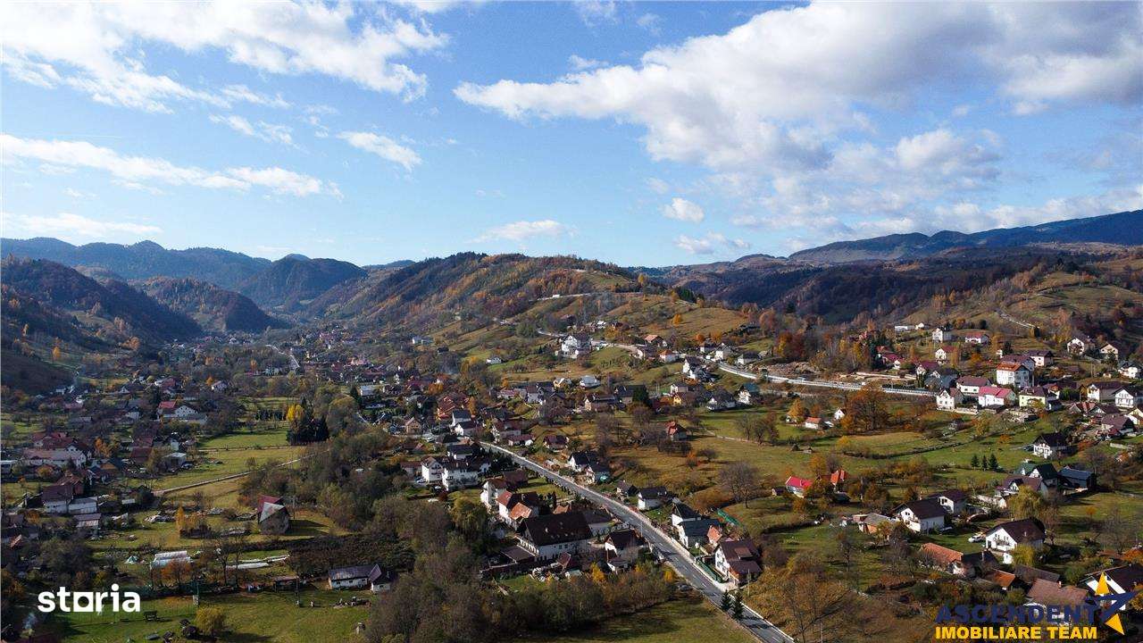 FILM! Teren intravilan spectaculos,1.000 mp,Moieciu,panorama 180 grade - Imagine principală: 2/7