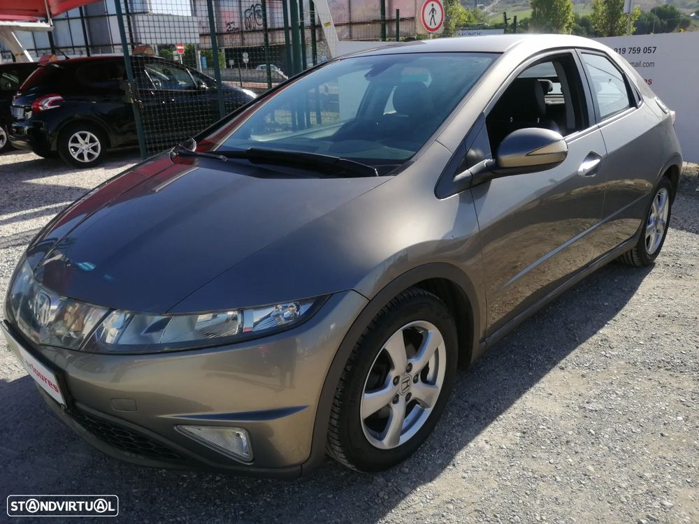 Usados Honda Civic - 7 950 EUR, 141 515 km, 2008 | Standvirtual