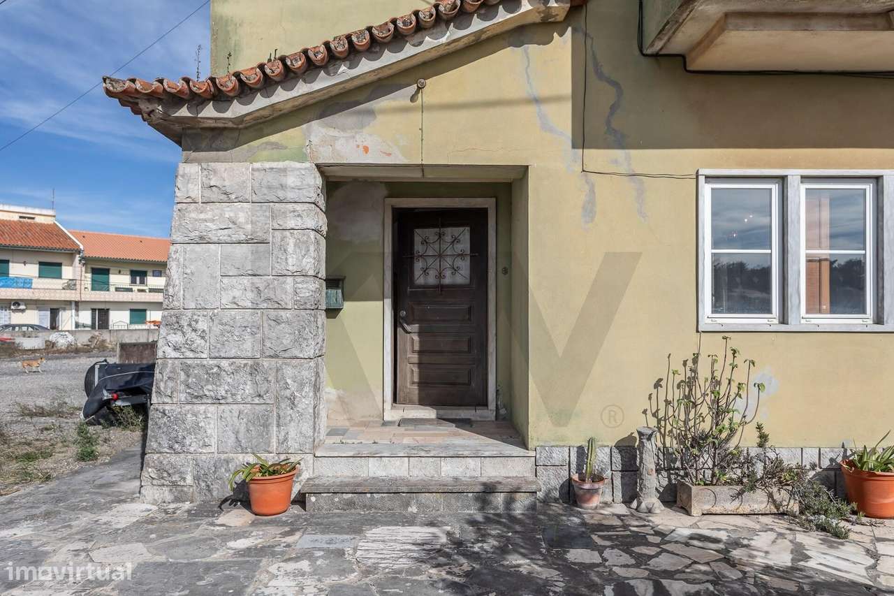 Moradia Bi-Familiar T3+T3 | 1600 m2 de Terreno | Oportunidade de Inves - Grande imagem: 5/33