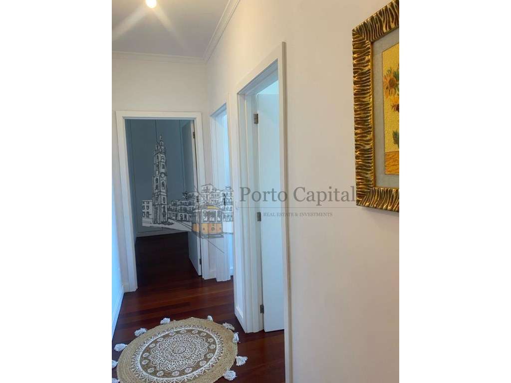 EXCELENTE APARTAMENTO T3 (CONDOMINIO FECHADO COM PISCINA E GINASIO)... - Grande imagem: 2/20