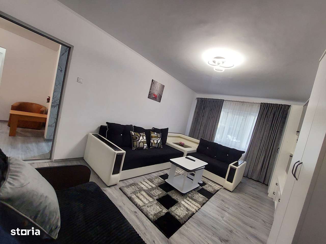 Vindem Apartament 2 camere Super,RENOVAT mobilat si utilat-6