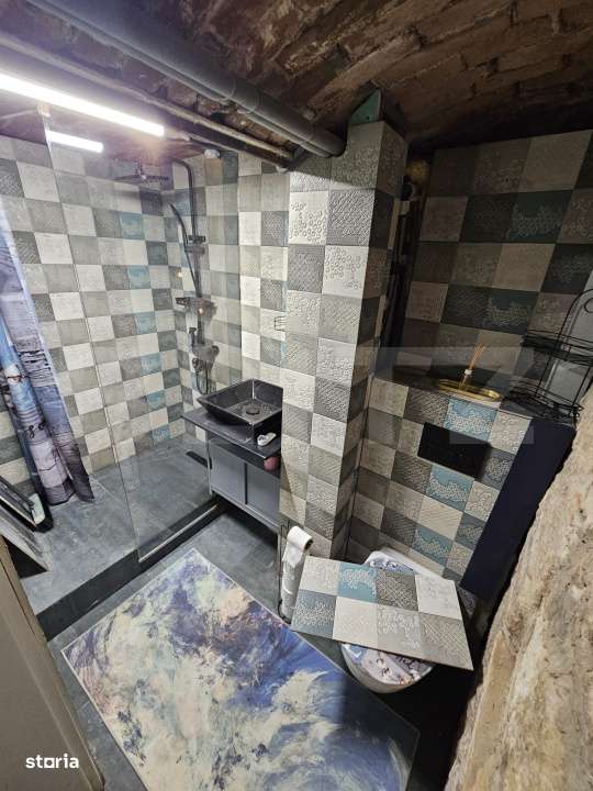 Garsoniera, 30 mp, curte comuna, mobilat si utilat, centru - Imagine principală: 5/5