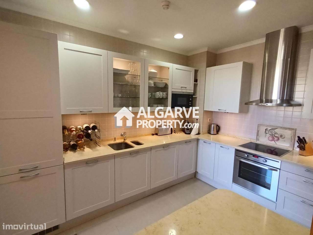 Apartamento de Luxo T2 junto ao Campo de Golfe Victoria em Vilamoura,-2