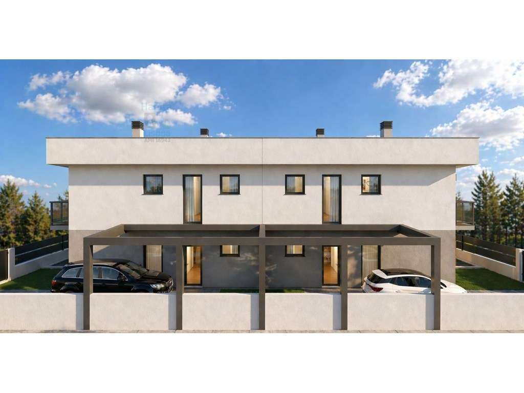 Exclusiva Moradia T4 com Suites Temáticas e Piscina Privada-12
