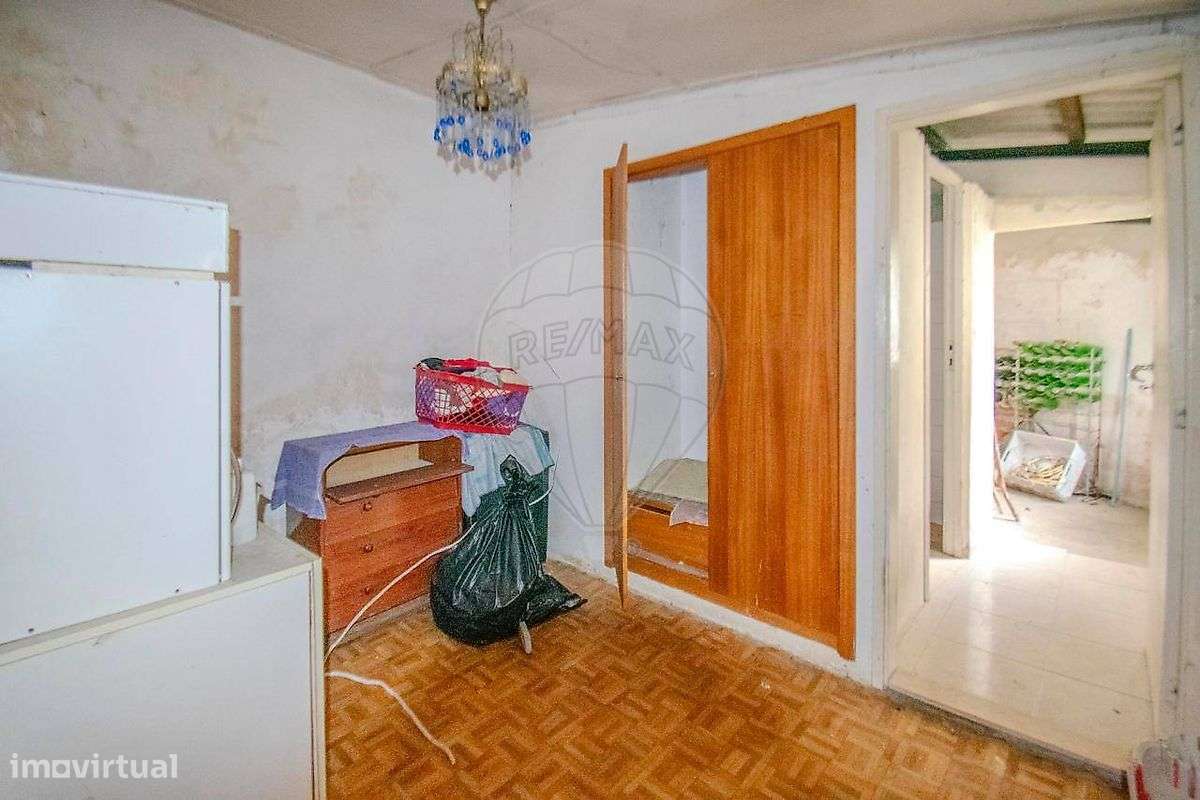 Moradia T2 para venda-6