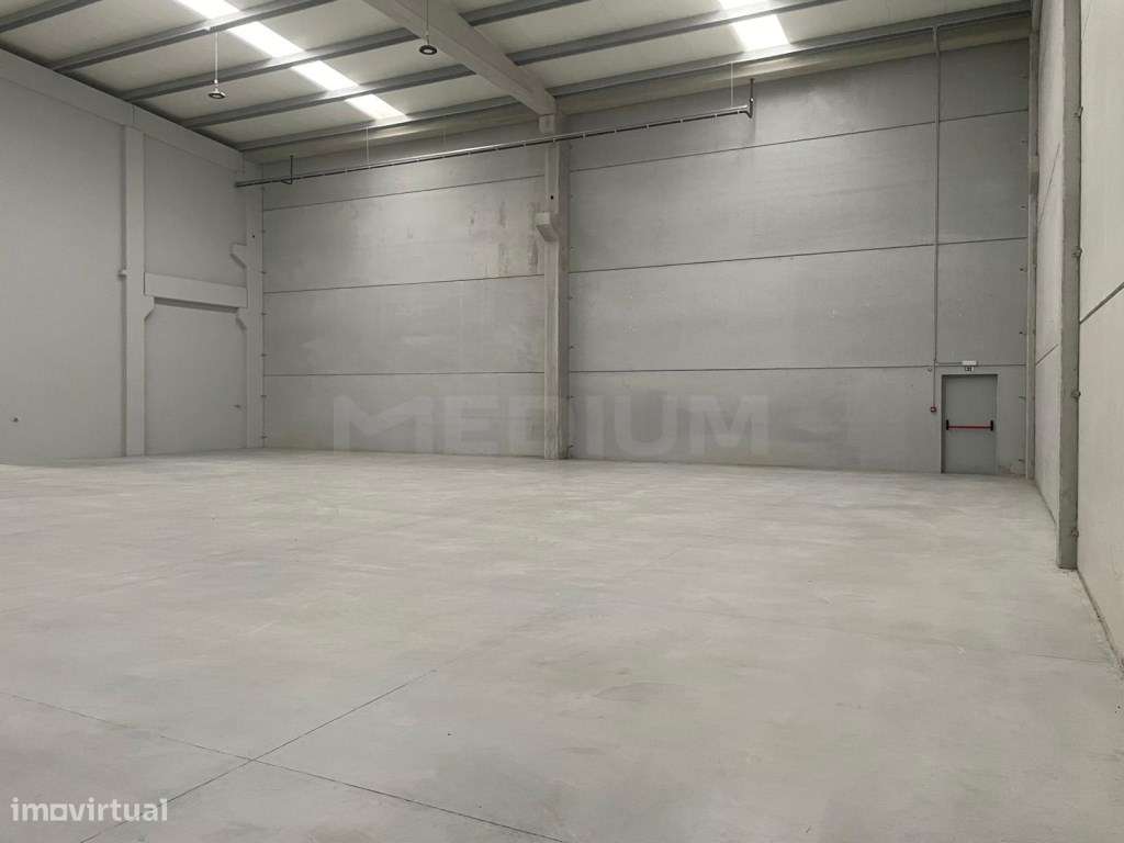 Armazém em Antas - Vila Nova de Famalicão - Grande imagem: 5/15