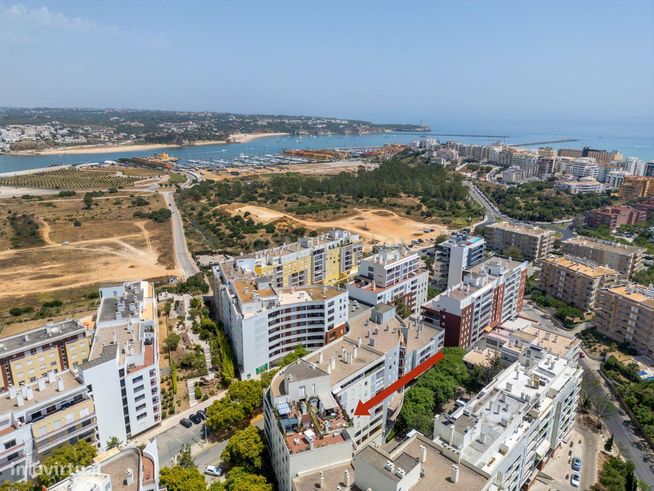 Apartamento T2 - Oportunidade Única a 5 Min da Praia da Rocha!-37