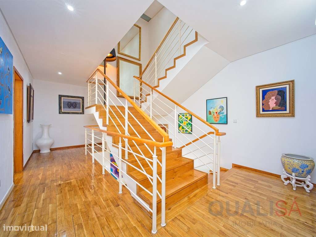 Moradia T5 com piscina, jardim e pomar e com vistas panorâmicas em ...-25