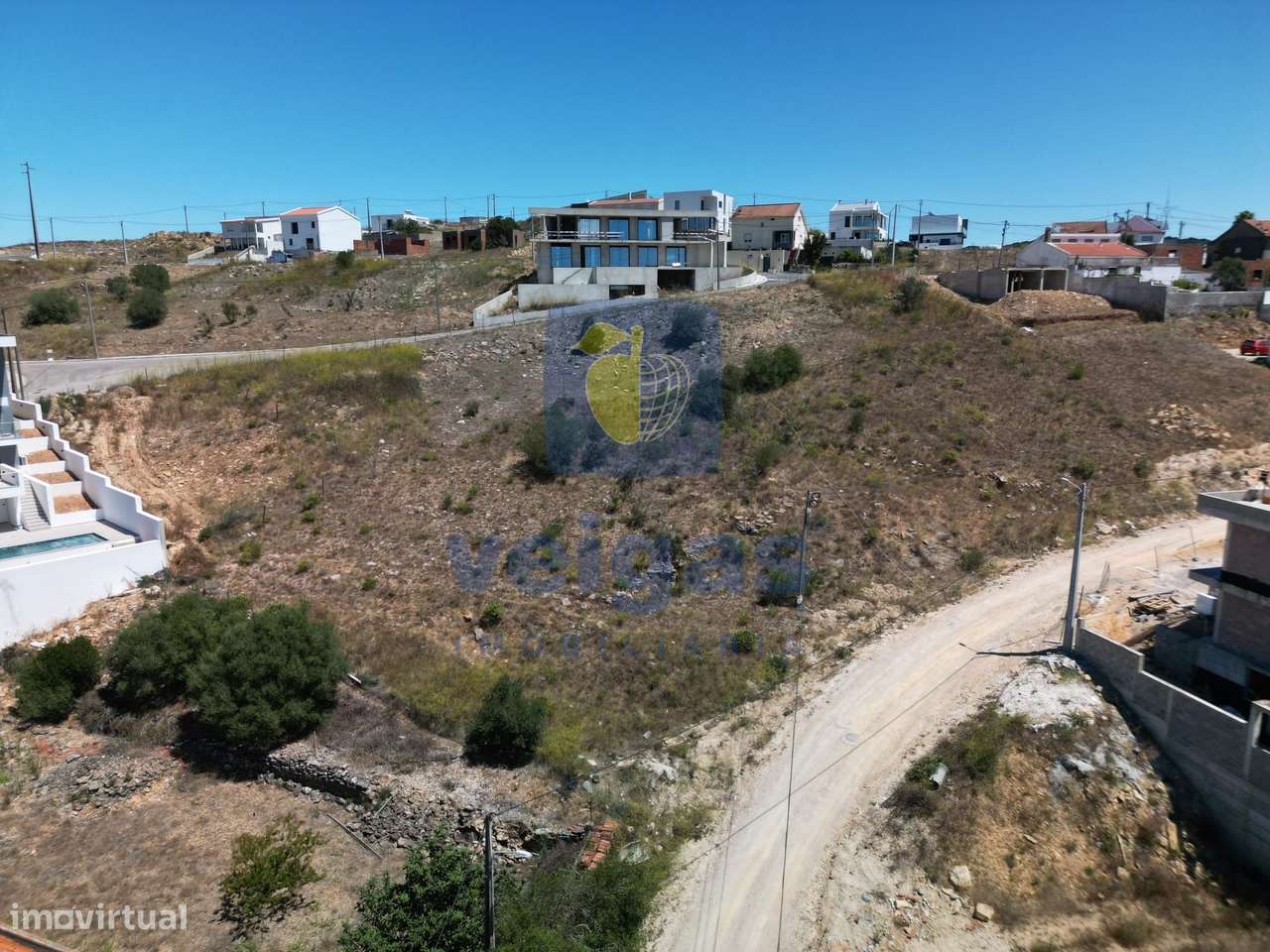 Terreno Urbano em Vialonga com Vista e Acessibilidade-20