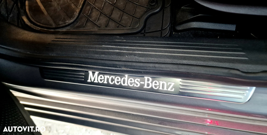 Mercedes-Benz A 180 d 7G-DCT - 3
