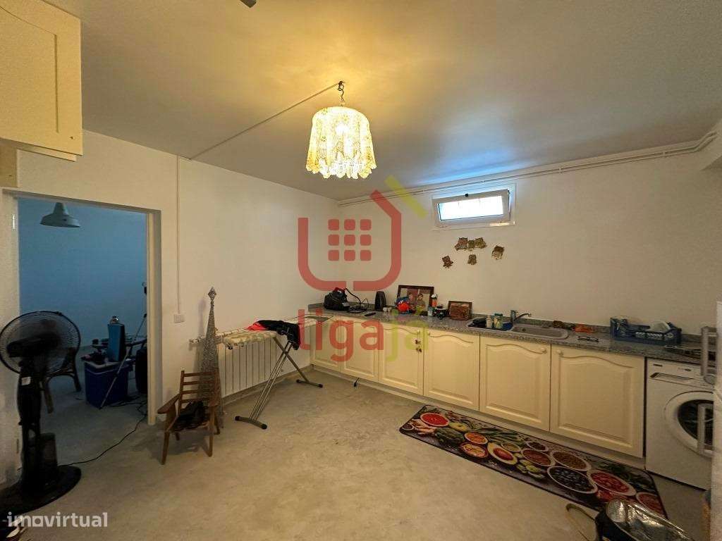 Moradia T3 com terreno - Gondemaria!-40