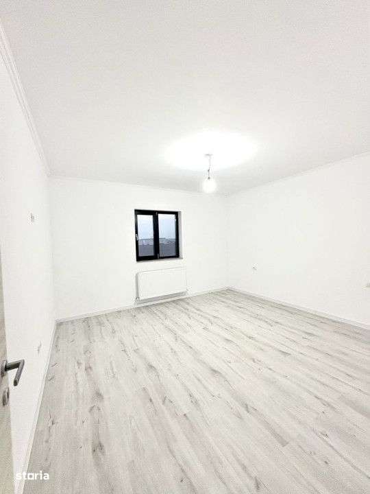 DE VANZARE | CASA 5 CAMERE | VALU LUI TRAIAN - Imagine principală: 5/9