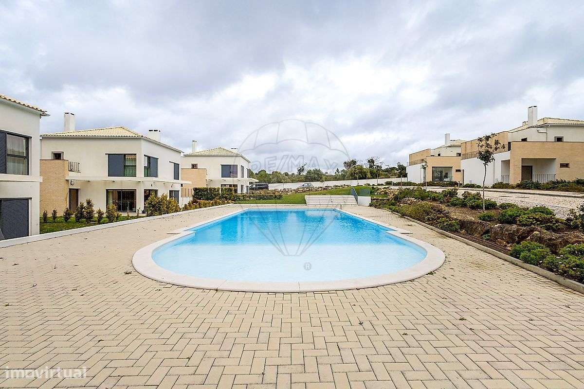 Moradia T3 para venda-24