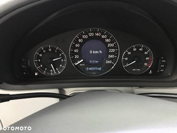 Mercedes-Benz CLK 500 Elegance - 7