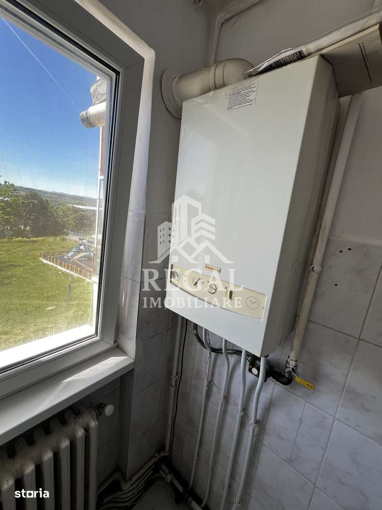 Apartament 2 camere decomandat – Micro 7 | Etaj 2 | Balcon | Panoramă-4