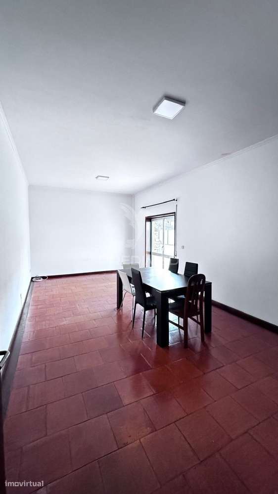 T3 com terraço e garagem em Baguim do Monte - Grande imagem: 4/29