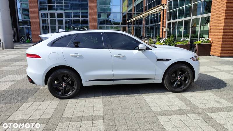 Jaguar F-Pace 35t AWD R-Sport - 8