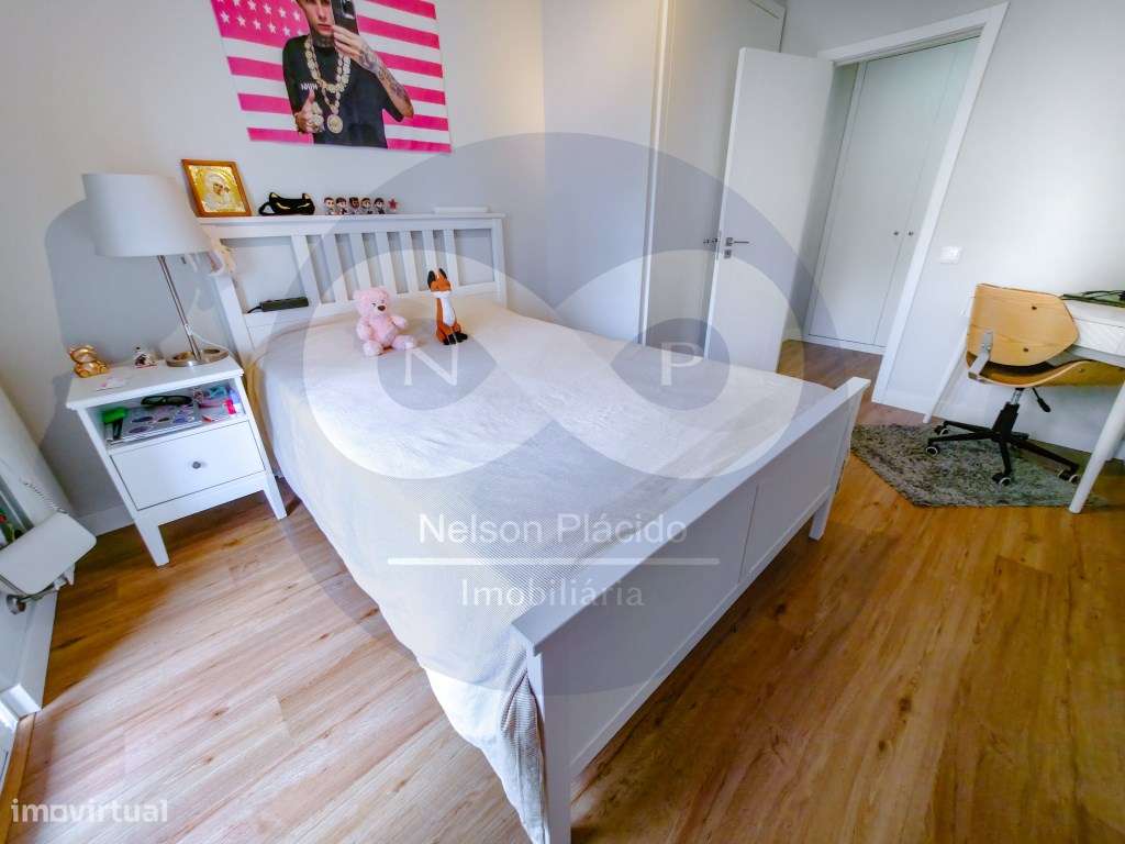 T2 com Cozinha Equipada, Varanda, 2 WC's, 3 Roupeiros embutidos e G...-15