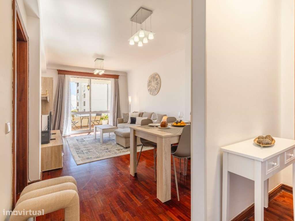 Apartamento T2 no Centro de Caniço, Santa Cruz-14