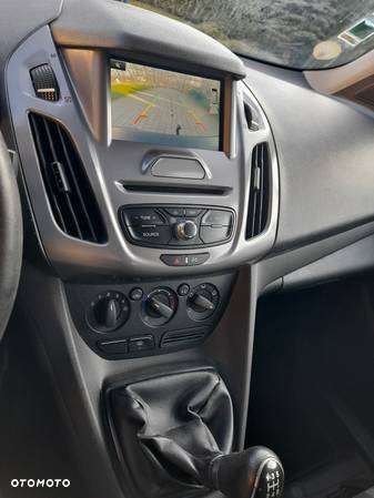 Ford Transit Connect - 28