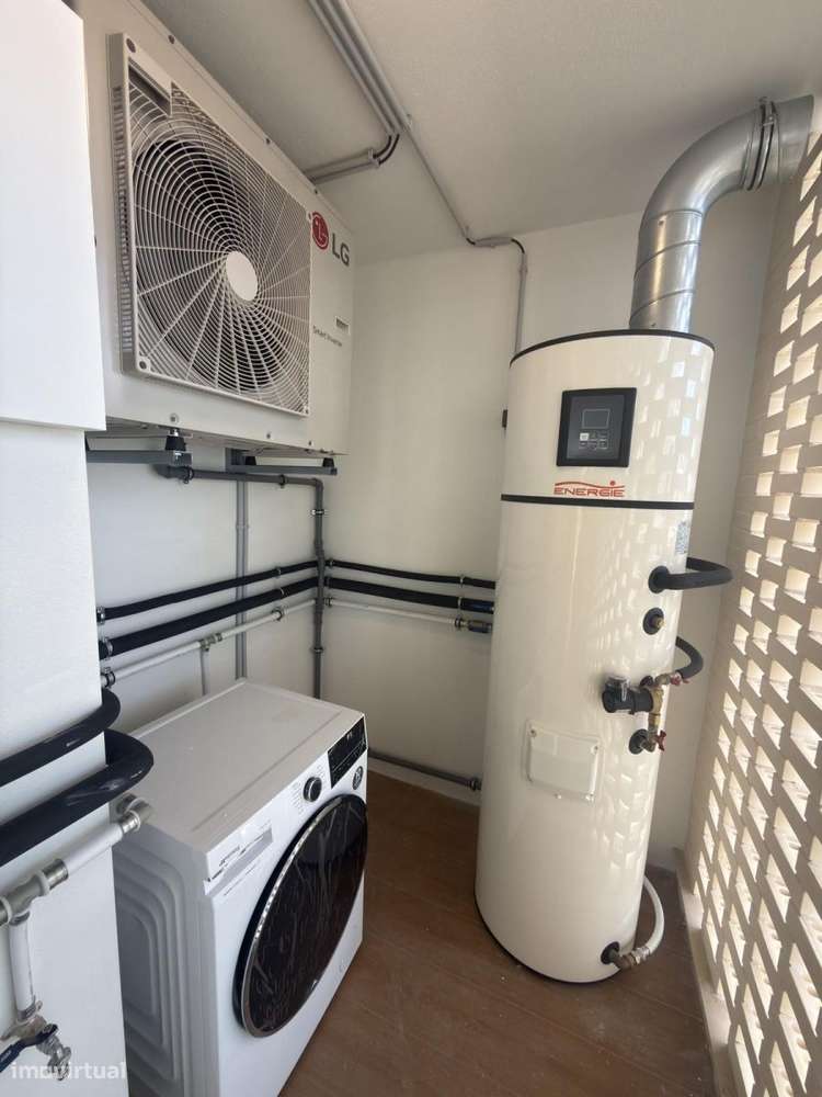 Apartamento T4 com jardim, Loures-3