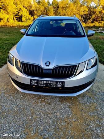 Skoda Octavia Combi 1.6 TDI DSG Premium Edition - 3