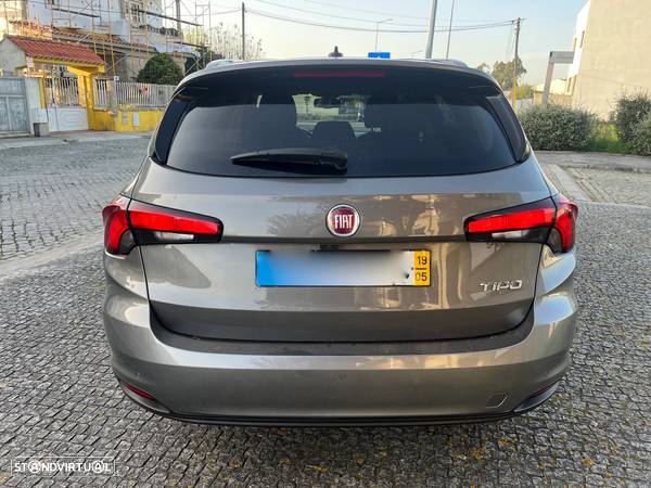 Fiat Tipo Station Wagon 1.3 M-Jet Lounge Tech J17 - 13