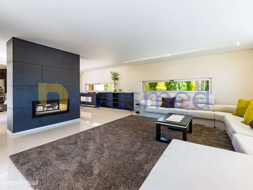 Moradia T4 com Vista Mar em Zona Residencial - Grande imagem: 4/60