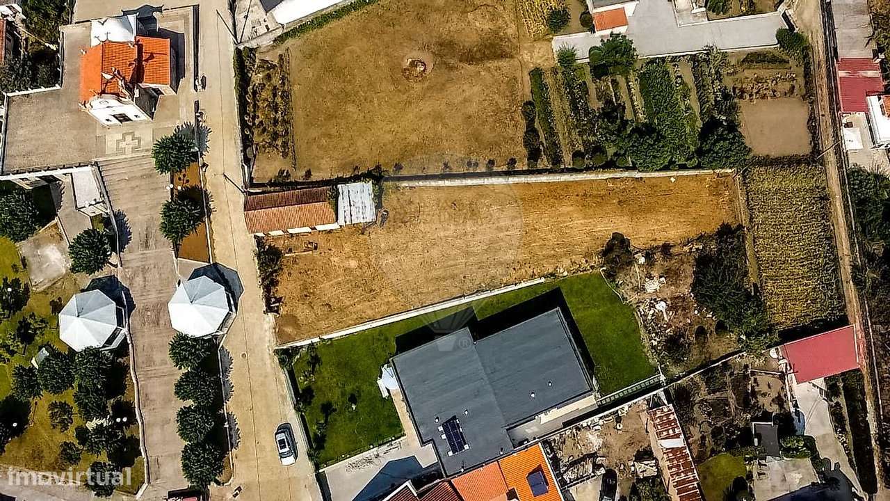 Moradia T1 para venda - Grande imagem: 3/11