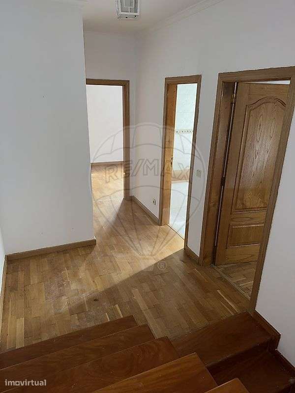 Moradia T3 para venda-7